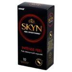 Opakowanie Unimil Skyn Intense Feel Box 10 prezerwatyw z wypustkami na białym tle